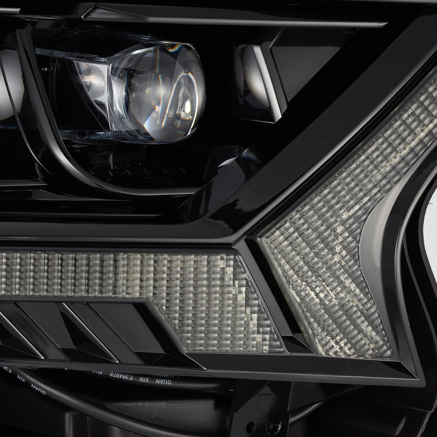 15-21 Ranger and Everest - NOVA Alpha-Black LED headlights - Image 3